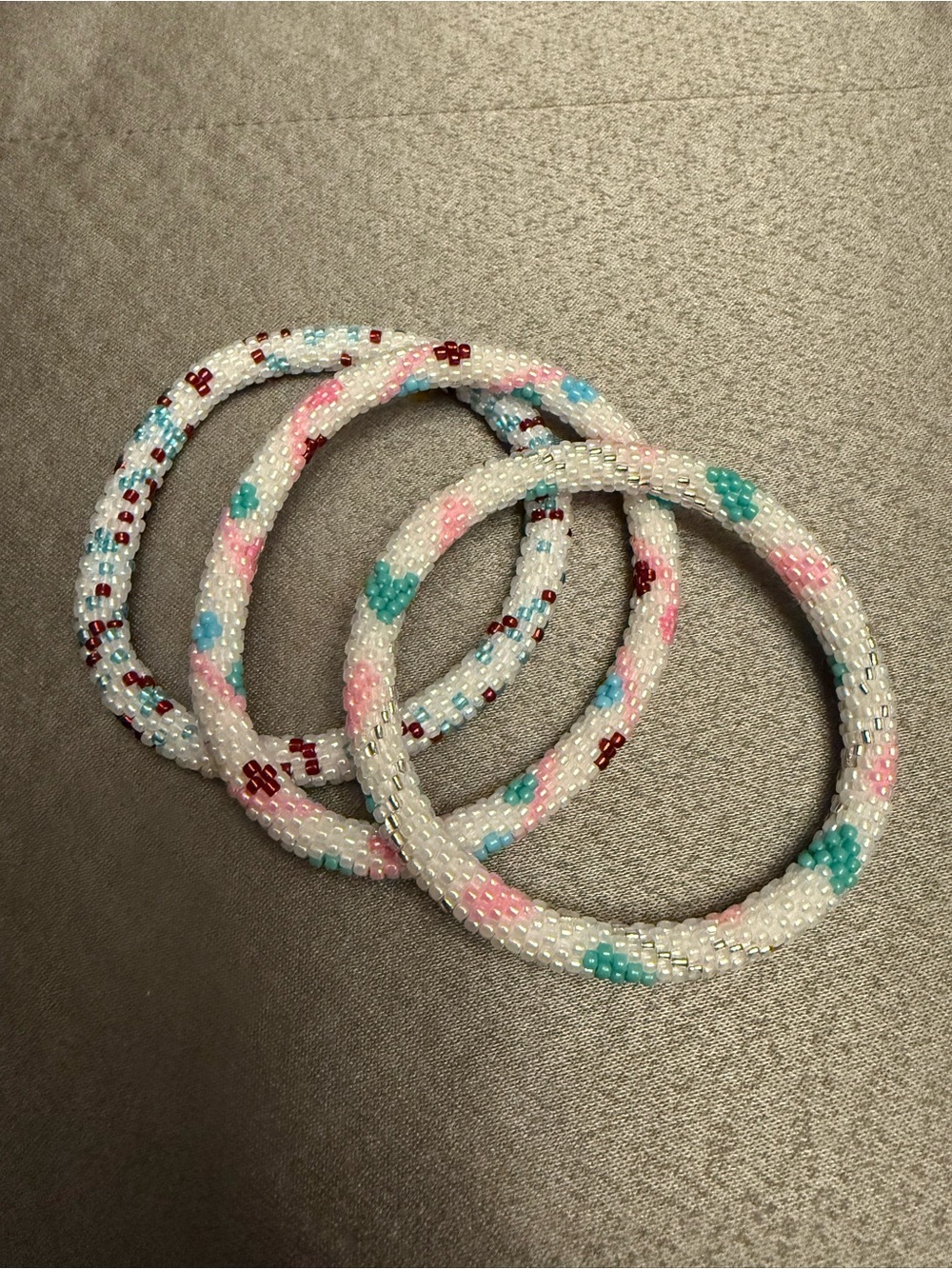 NWOT Sashka Beaded Bracelet Set - White with Pink & Aqua Accents